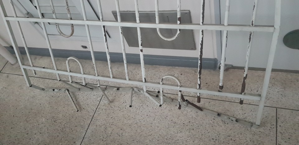 2038599400_Xdf1R7yh_174c78f8642b6f5dc07b9f26d9ce4436cdb15a84.jpg 이미지크게보기